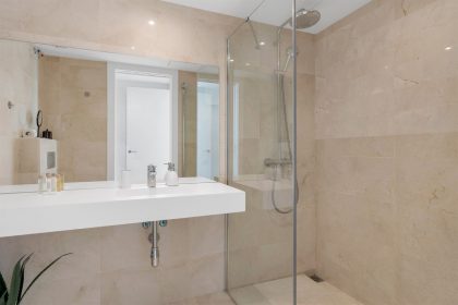 17c2be90e7191c9baa15c9115f156450 - 22