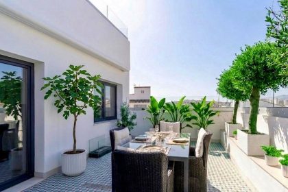 17e14f232de7e81c2251e91bcc99c9ff - 19