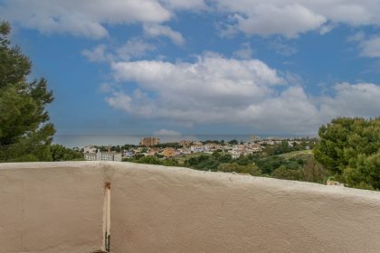 19e16edbd51334910df6e5bfa8d84887 - 18