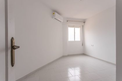 19e16edbd51334910df6e5bfa8d84887 - 19