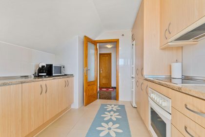 1ac7a0584ba7d6265e2334aeacd03f99 - 10