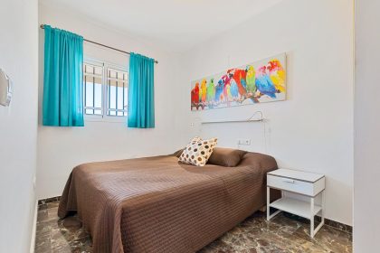 1ac7a0584ba7d6265e2334aeacd03f99 - 18