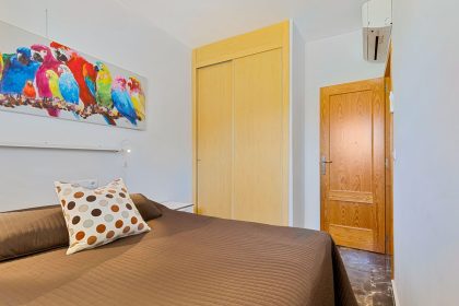 1ac7a0584ba7d6265e2334aeacd03f99 - 19