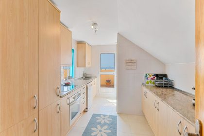 1ac7a0584ba7d6265e2334aeacd03f99 - 7