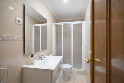 1d826693a8191cbb2b97f62159176efa - 20