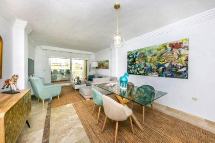 1f7939ffbf427f8daf6b3a2e6d8e5307 - 19