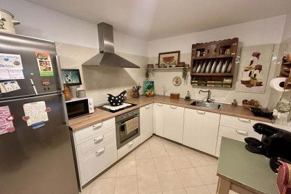 221591fd9e71c22f1d63b2f85d070e3e - 12