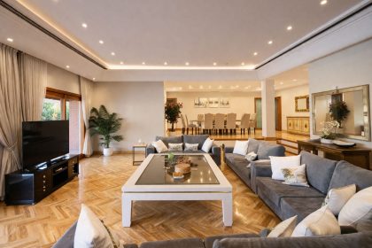 2352e7677a32a31d508ed54b234313bd - 12