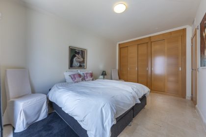 23e8ff35e102c714d8cd51cc16efd0f7 - 21