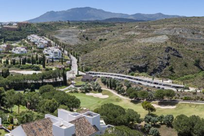 23e8ff35e102c714d8cd51cc16efd0f7 - 41