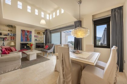 23e8ff35e102c714d8cd51cc16efd0f7 - 9