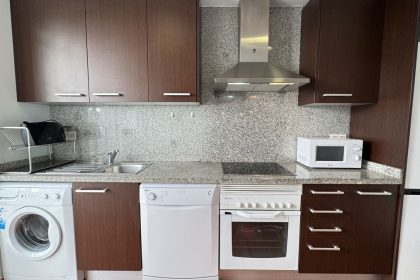 2463ad2d13231f8dfe0ede36f189c0d9 - 32