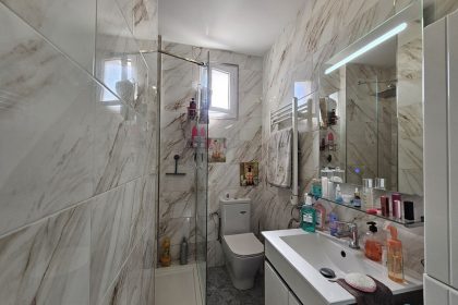 248cc7287d75ea204982850be50245e8 - 12