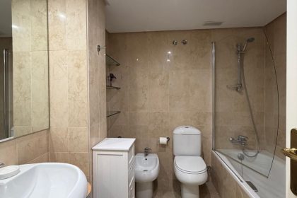 2557ac66b87ccecec8f77f195c841687 - 12