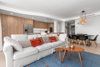 25c34ecdad3f93924cfa0e7ac9b010b8 - 13