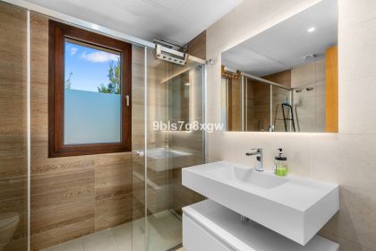 25c34ecdad3f93924cfa0e7ac9b010b8 - 22