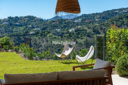 25c34ecdad3f93924cfa0e7ac9b010b8 - 28