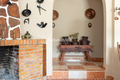 2aaaf955b474bd407a42323886d896f7 - 10