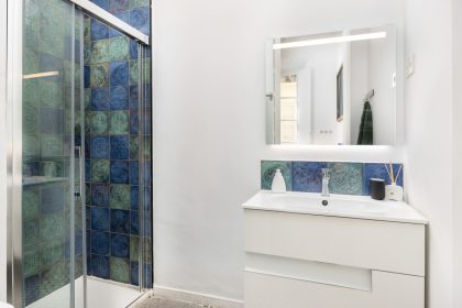 2b631b25ba59b9cc8246f4b6a2631ceb - 31