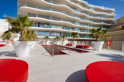 2d142578877a9be5d95eb7560221c177 - 18