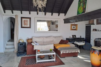 377fdbfa3c28e4f693e67e045f8f907e - 17