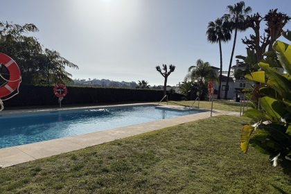 37ffd20271104d54391a618fb1e125df - 36