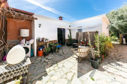 3c90ac1db602e61961ab9d34eeea5752 - 27