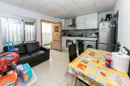 3c90ac1db602e61961ab9d34eeea5752 - 32