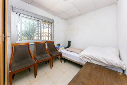 3c90ac1db602e61961ab9d34eeea5752 - 33