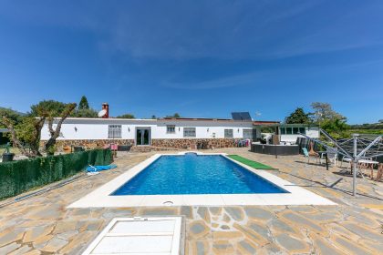 3c90ac1db602e61961ab9d34eeea5752 - 4