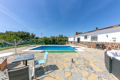 3c90ac1db602e61961ab9d34eeea5752 - 42