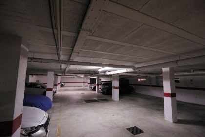 3dbdaf3225f4b227411e8663c8b5981f - 33