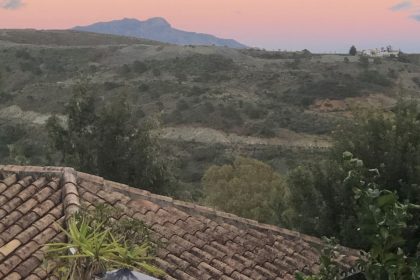 45c7ad94d2a0911b9f4f64bce542acaa - 42