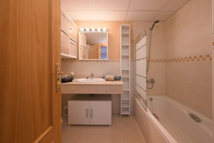 4845acff7439807ff1c2e75828dbabc1 - 10