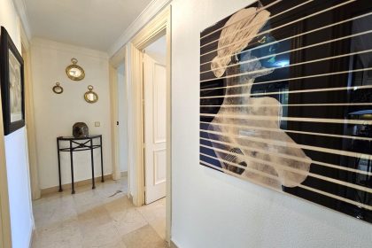 49b10904b26f7964d3ff291eb9d1d05a - 12