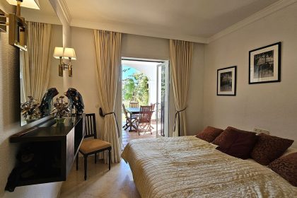 49b10904b26f7964d3ff291eb9d1d05a - 18