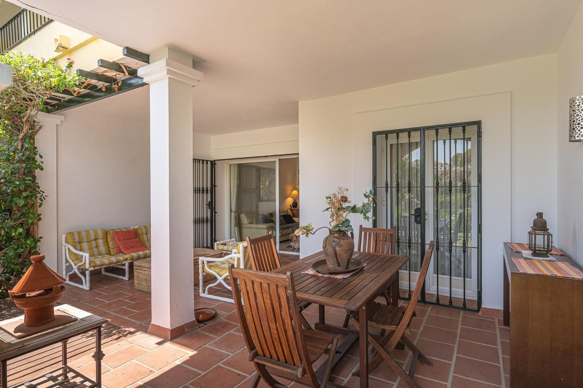 49b10904b26f7964d3ff291eb9d1d05a - 23