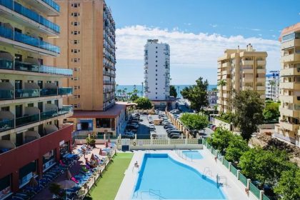 4cbf24cdb545049b8bec9ed71cb23f79 - 21