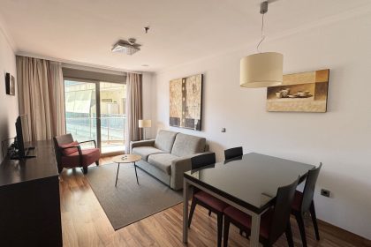 4cbf24cdb545049b8bec9ed71cb23f79 - 4