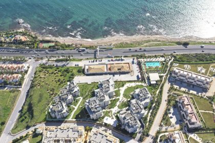 536914b9b0b86725fda41e3e3e6a49cd - 15