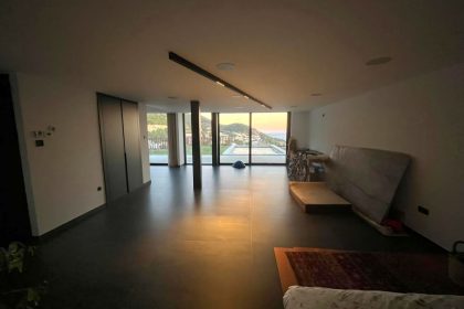 54577c2244afbf76b00d0abb4c06a913 - 18