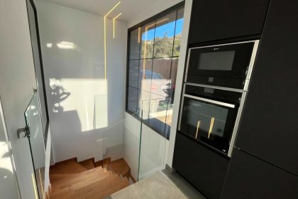 54577c2244afbf76b00d0abb4c06a913 - 32