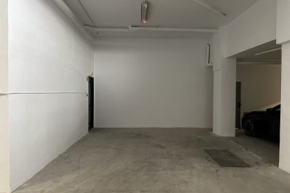 5933449367e74bbfeff900de80310543 - 86
