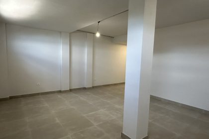5933449367e74bbfeff900de80310543 - 90