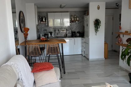 5be73b2304986c31274eee4b5fb95396 - 16