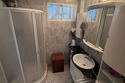 5be73b2304986c31274eee4b5fb95396 - 20