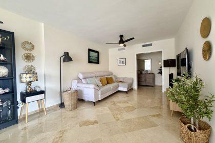 5c13768ab2dc1a7bb76df28b49f9206b - 17