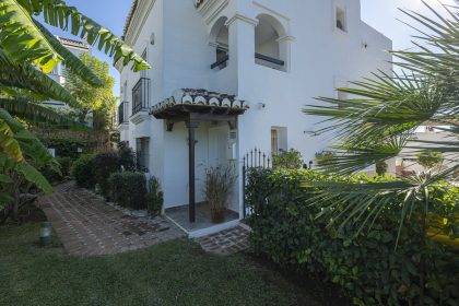 5c6f7365ee465c63202ac8626870eff6 - 51