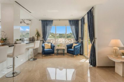 5f097f64d527d83497a8c53166b3bc66 - 15