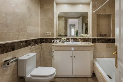 5f097f64d527d83497a8c53166b3bc66 - 20